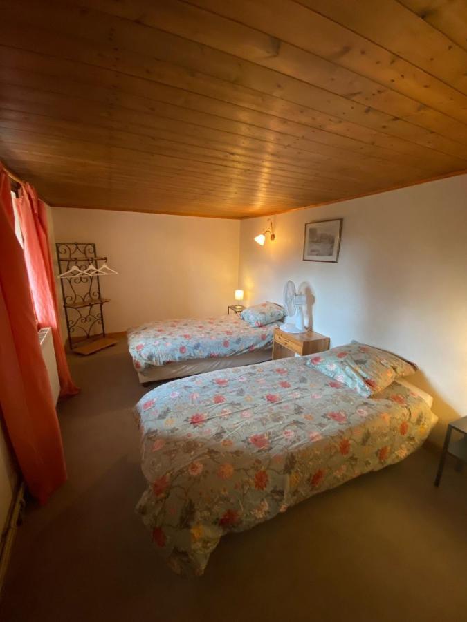 Philoufleur - Gite Restaure En Campagne Chaneins Luaran gambar